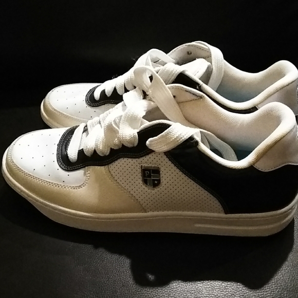 U S Polo Assn 1890, Gym Shoes, pre loved - Picture 2 of 8
